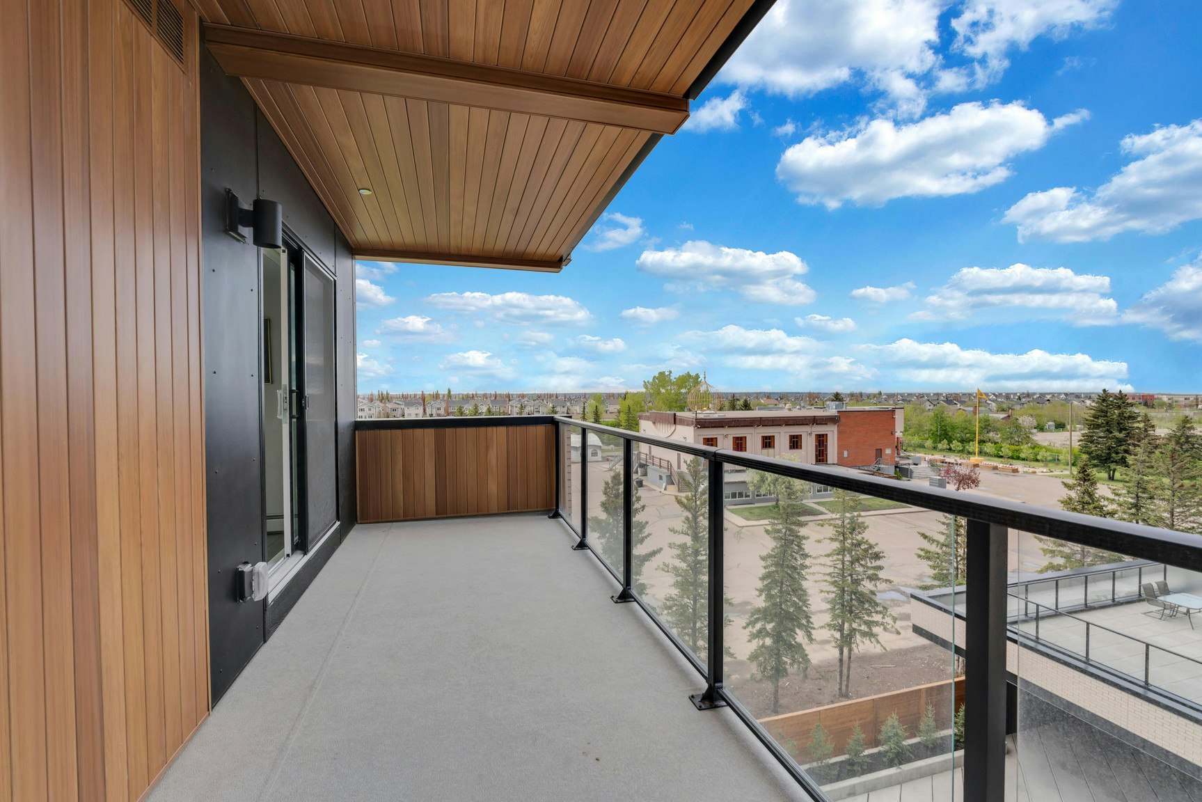 8370 Broadcast Avenue Southwest, Calgary, AB, T3H 6L3 - 27