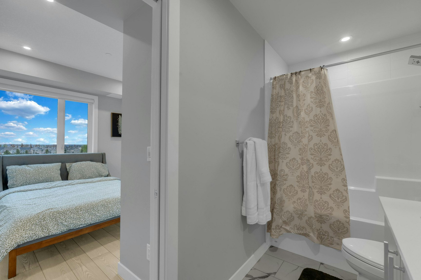 8370 Broadcast Avenue Southwest, Calgary, AB, T3H 6L3 - 19