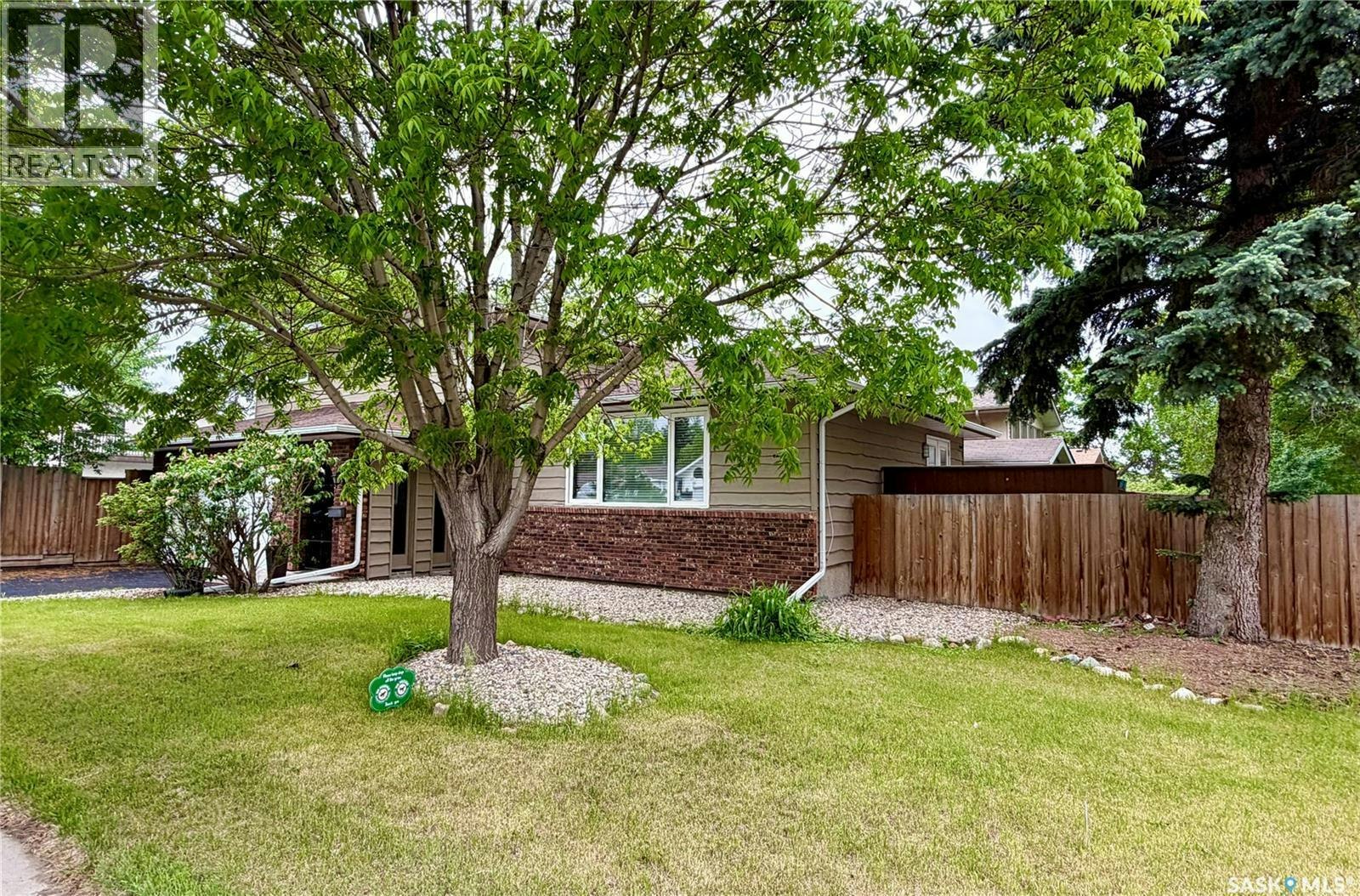 182 Lincoln Drive, Regina, SK, S4S 6R5 - 30