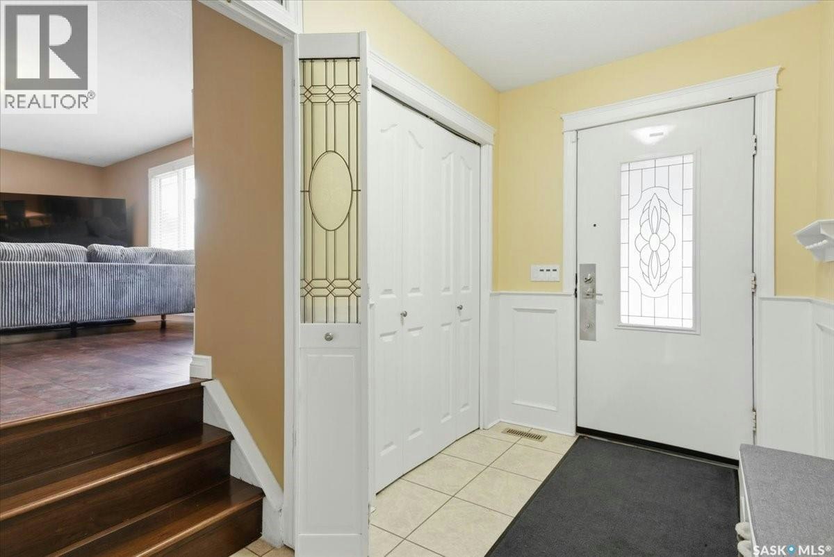 182 Lincoln Drive, Regina, SK, S4S 6R5 - 4