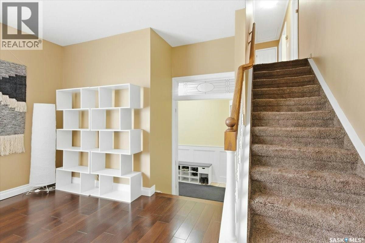182 Lincoln Drive, Regina, SK, S4S 6R5 - 6