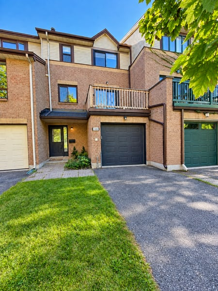 189 Dunbarton Court, Ottawa, ON, K1K 4L7