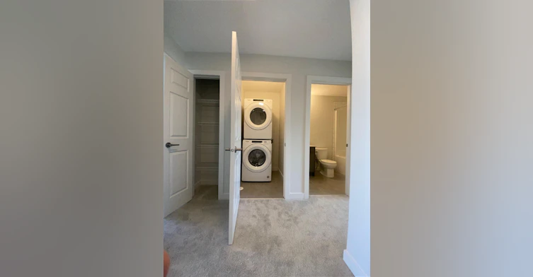 11910 35 Avenue Southwest, Edmonton, AB, T6W 4Z8 - 14