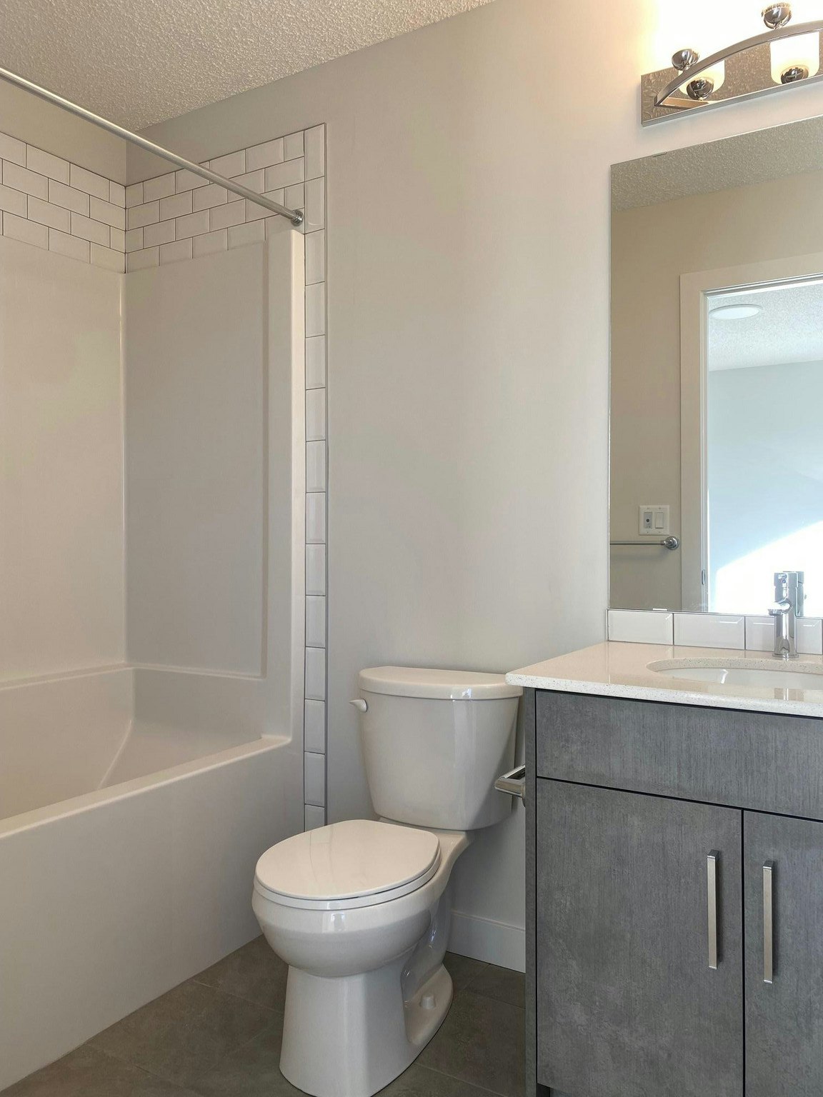 11910 35 Avenue Southwest, Edmonton, AB, T6W 4Z8 - 11
