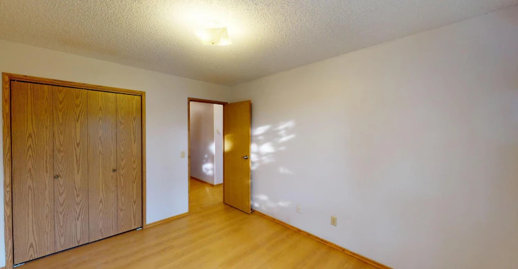 4304 75 Street NW, Calgary, AB, T3B 2M8 - 8