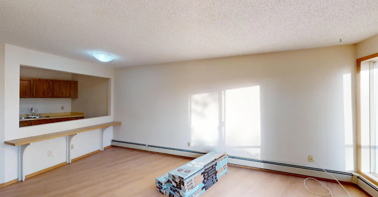 4304 75 Street NW, Calgary, AB, T3B 2M8 - 3