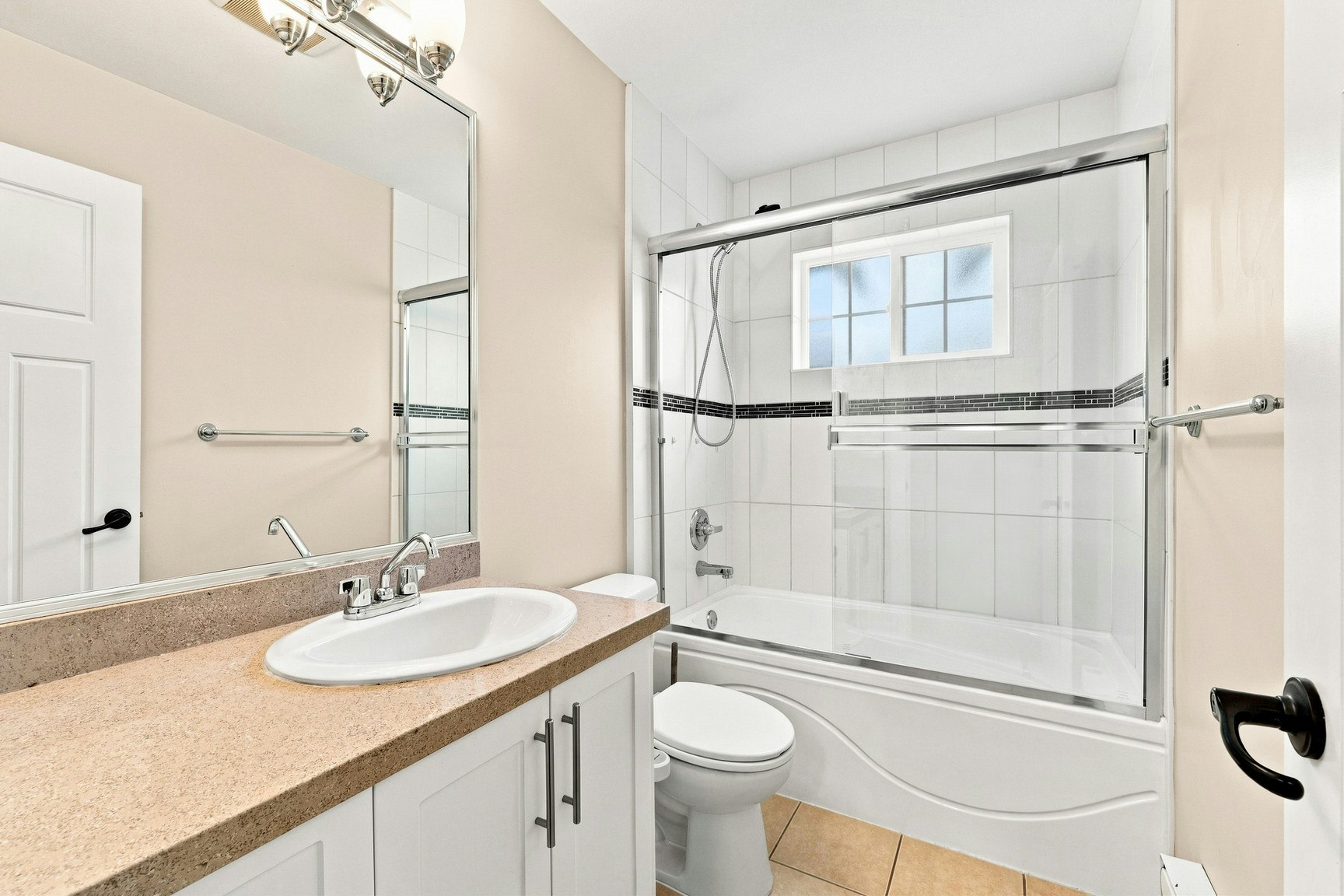 19177 72a Avenue, Surrey, BC, V4N 6L1 - 14