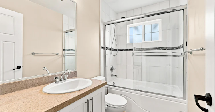 19177 72a Avenue, Surrey, BC, V4N 6L1 - 14