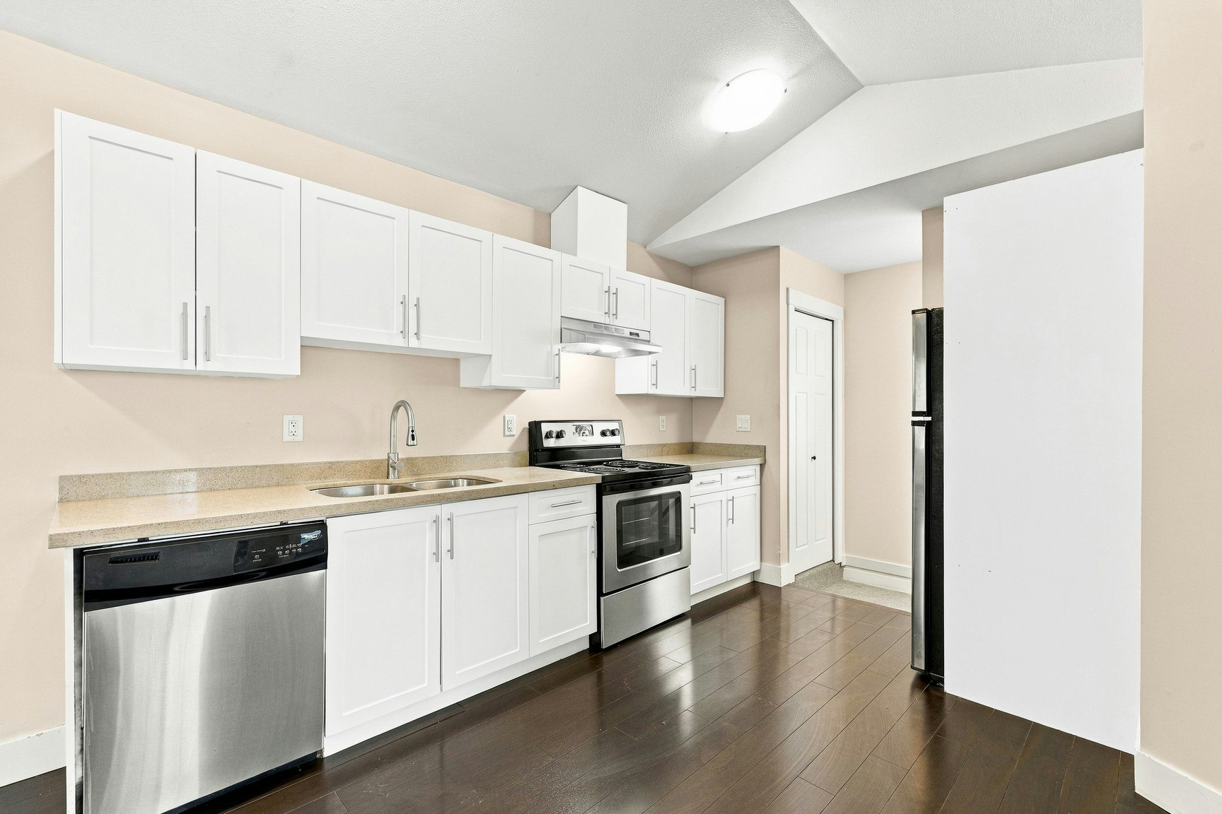 19177 72a Avenue, Surrey, BC, V4N 6L1 - 7
