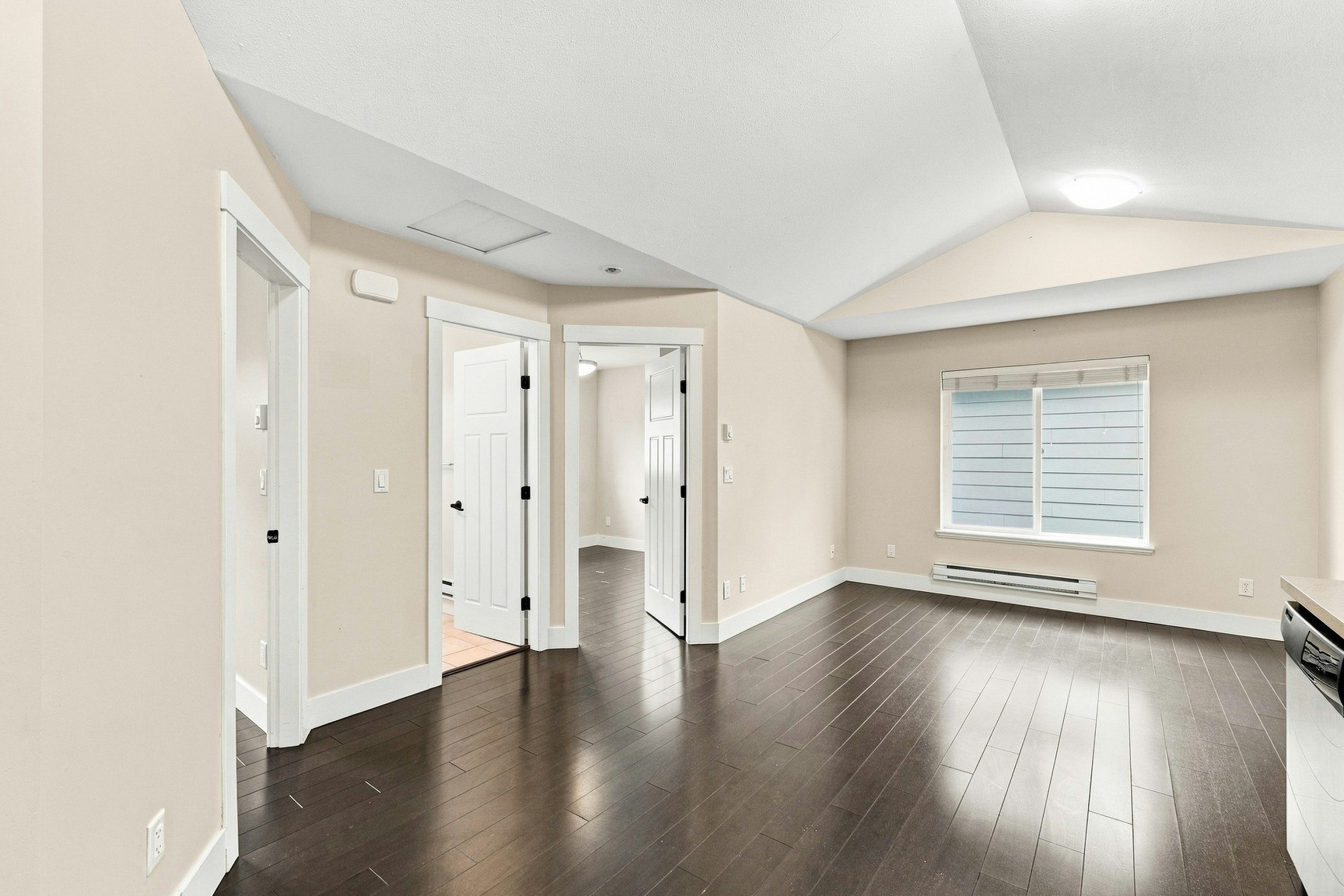 19177 72a Avenue, Surrey, BC, V4N 6L1 - 9