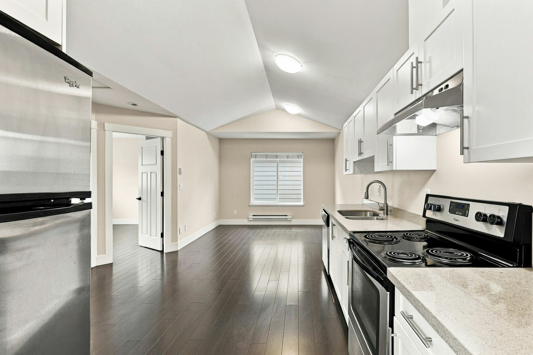 19177 72a Avenue, Surrey, BC, V4N 6L1 - 8