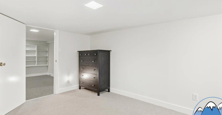 4170 Inverness Street, Vancouver, BC, V5V 4W7 - 12