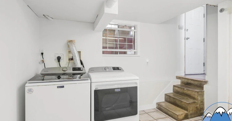 4170 Inverness Street, Vancouver, BC, V5V 4W7 - 16