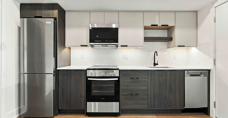 Basement-100 Hamilton Avenue North, Ottawa, ON, K1Y 1B9 - 9