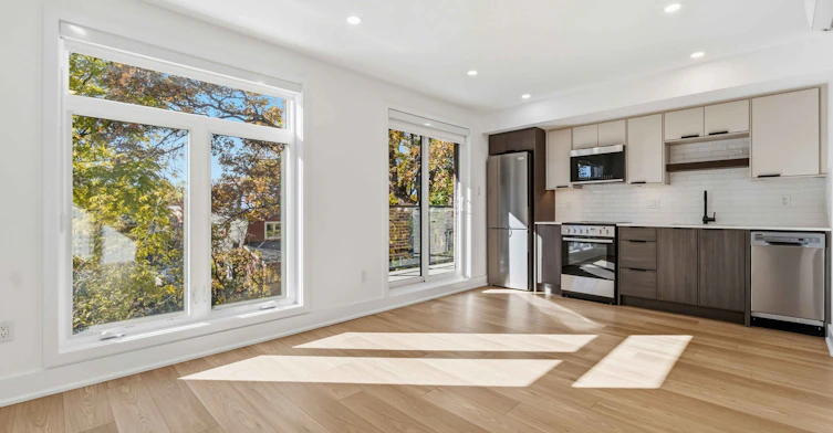 8-100 Hamilton Avenue North, Ottawa, ON, K1Y 1B9 - 3