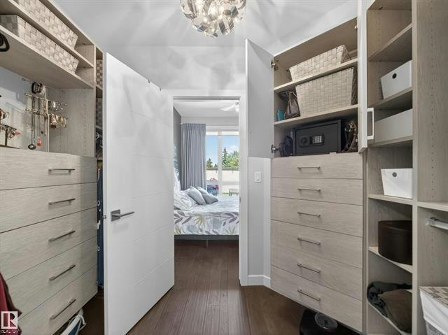 11710 87 Avenue Northwest, Edmonton, AB, T6G 0Y3 - 25