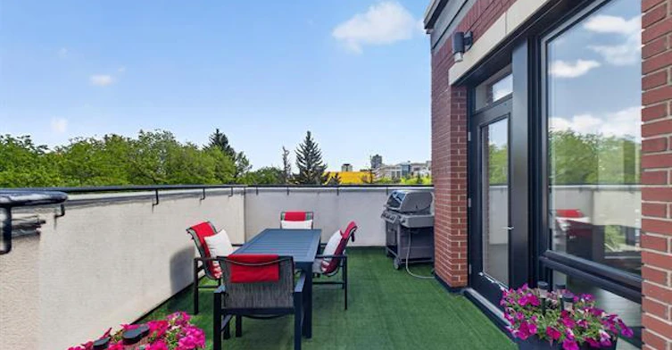 11710 87 Avenue Northwest, Edmonton, AB, T6G 0Y3 - 20