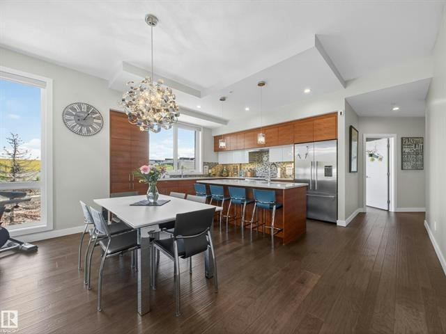 11710 87 Avenue Northwest, Edmonton, AB, T6G 0Y3 - 49