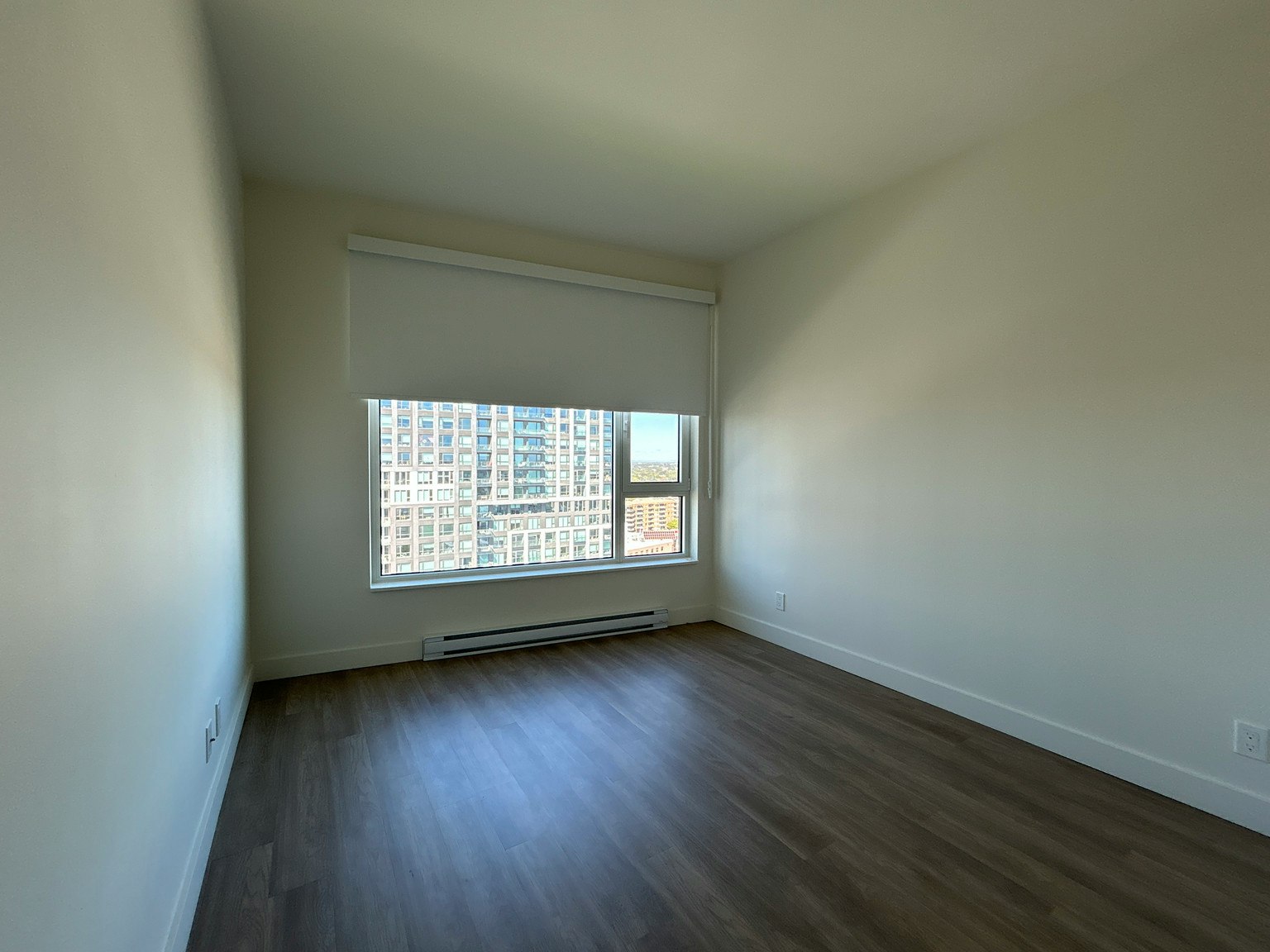 1900 Yvette Brillon Rue, Montréal, QC, H4N 0E7 - 14