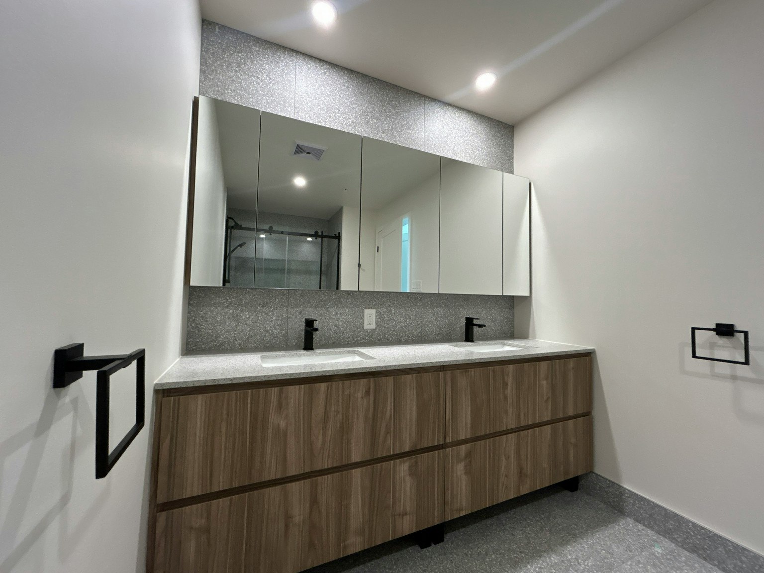 1900 Yvette Brillon Rue, Montréal, QC, H4N 0E7 - 12