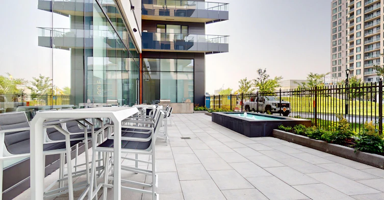1900 Yvette Brillon Rue, Montréal, QC, H4N 0E7 - 23
