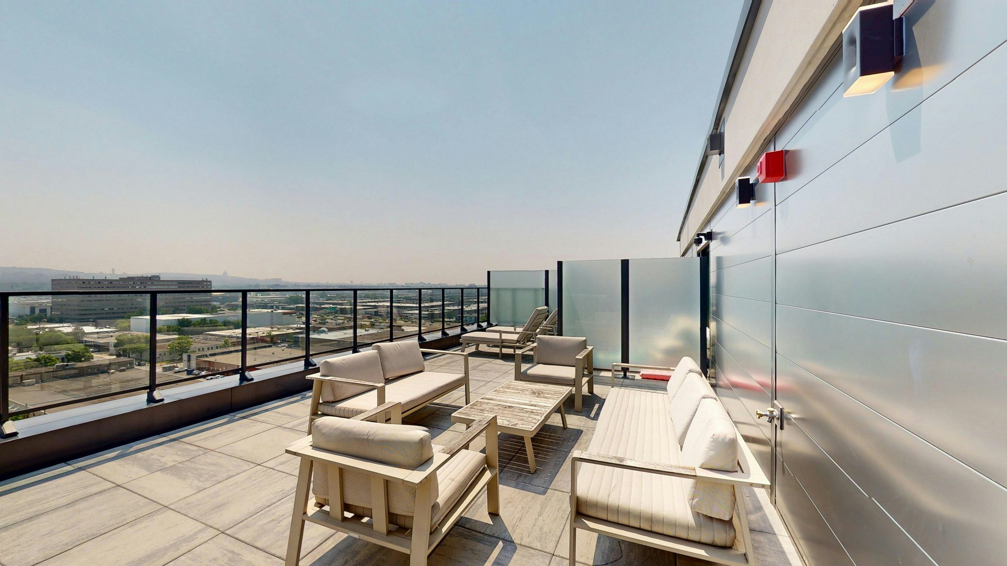 1900 Yvette Brillon Rue, Montréal, QC, H4N 0E7 - 24