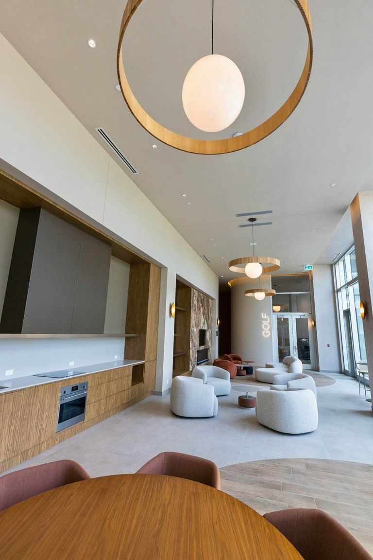 1900 Yvette Brillon Rue, Montréal, QC, H4N 0E7 - 25