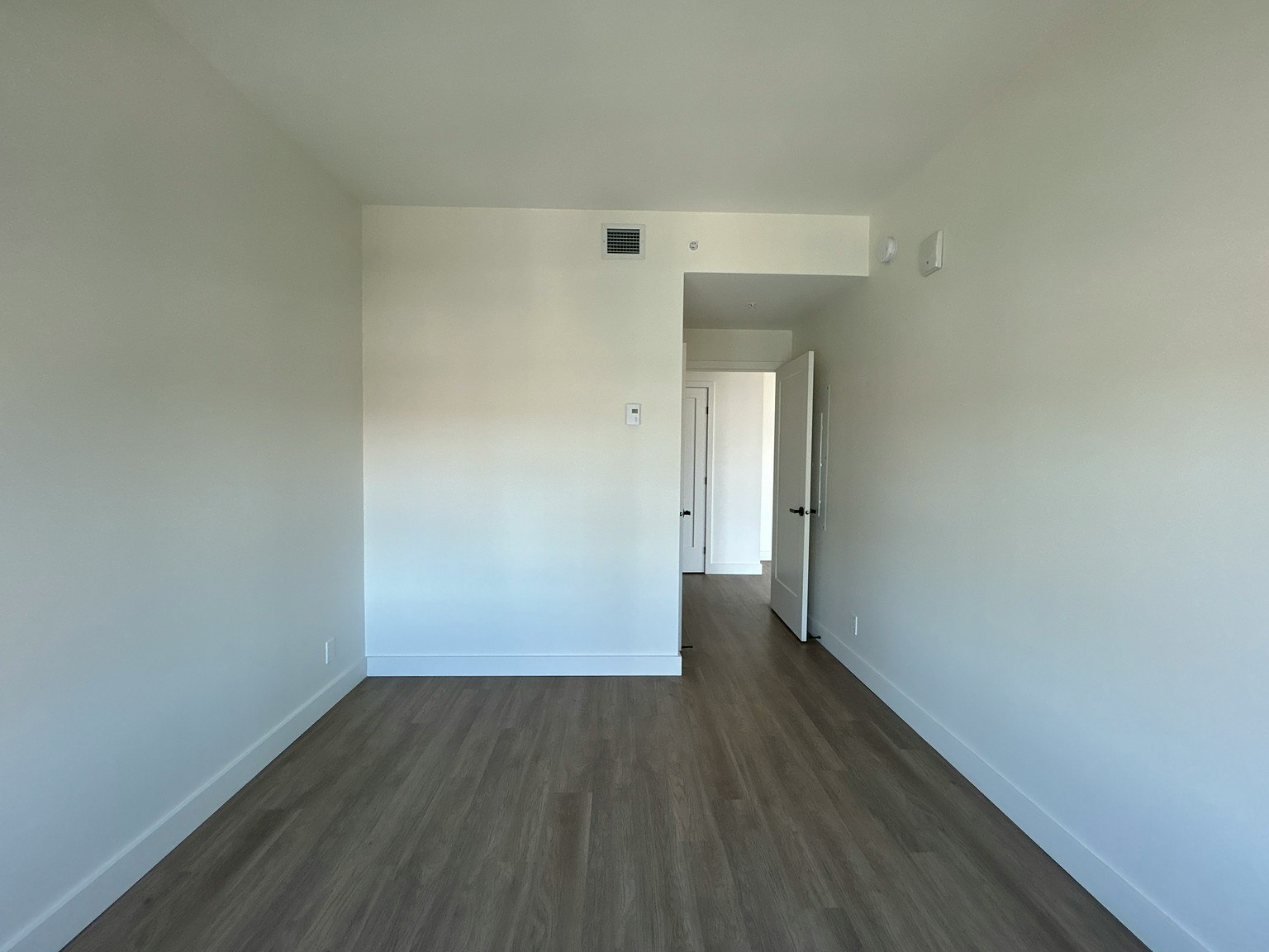 1900 Yvette Brillon Rue, Montréal, QC, H4N 0E7 - 16