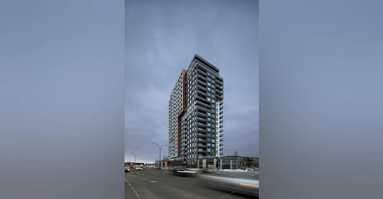 2000 Sauvé Rue Ouest, Montréal, QC, H4N 0E5 - 10
