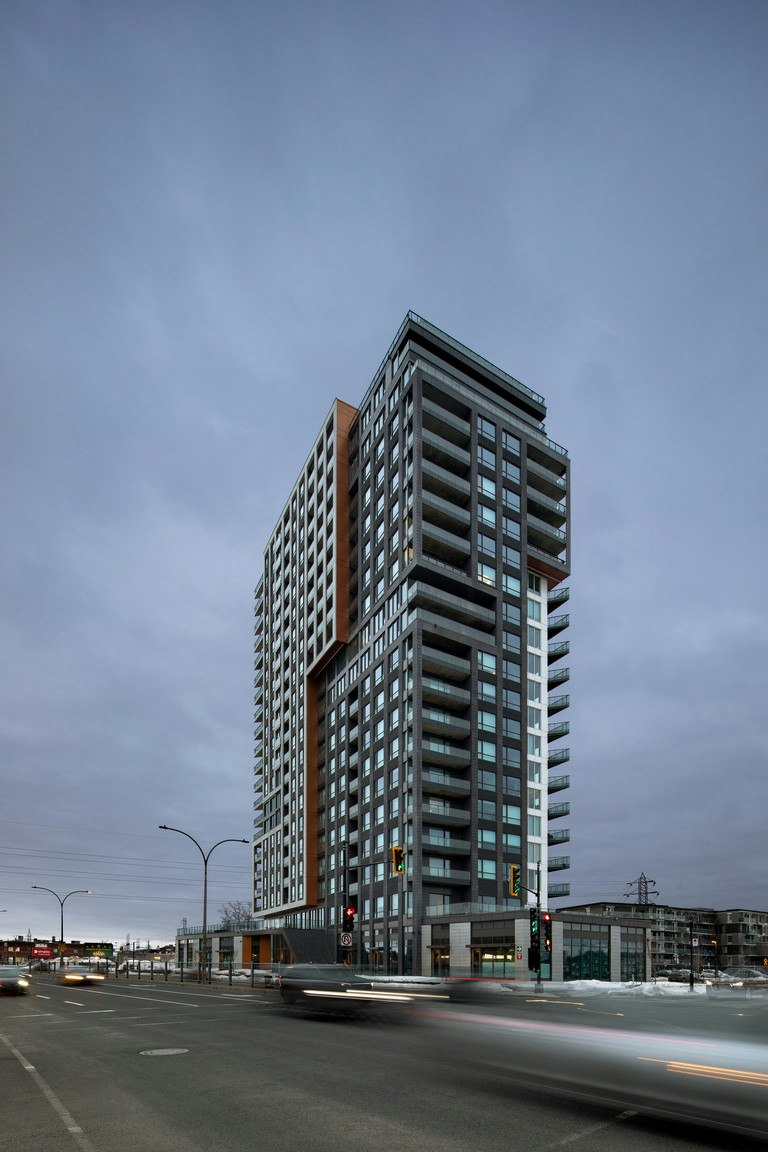 2000 Sauvé Rue Ouest, Montréal, QC, H4N 0E5 - 10