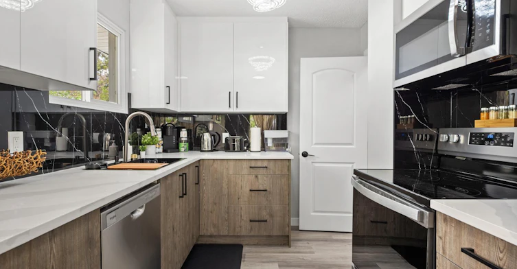 4001 113 Avenue Northwest, Edmonton, AB, T5W 0R2 - 12