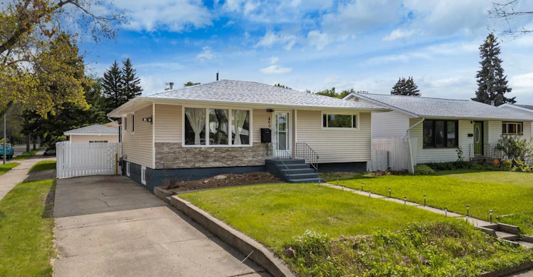 4001 113 Avenue Northwest, Edmonton, AB, T5W 0R2 - 6