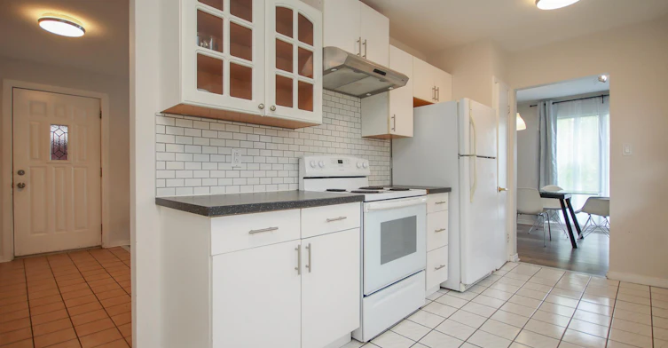 2-725 Southmore Drive W, Ottawa, ON, K1V 7A2 - 15