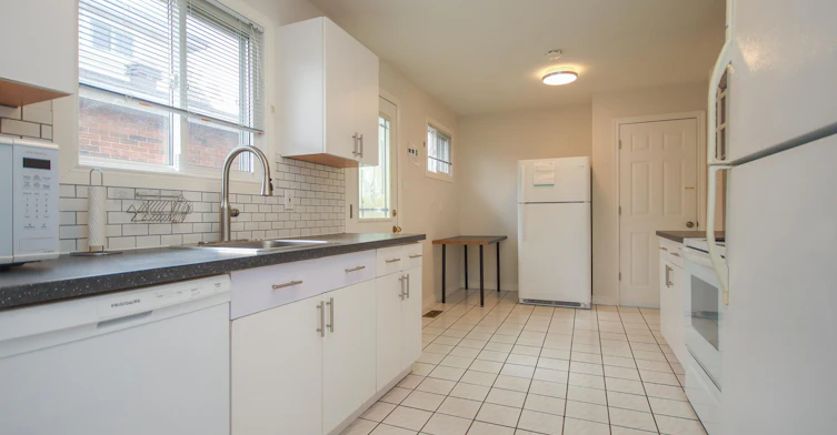 4-725 Southmore Drive W, Ottawa, ON, K1V 7A2 - 13
