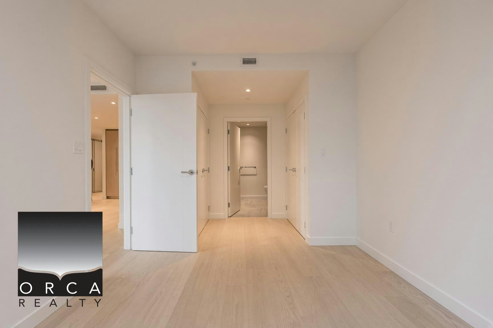 777 Harbour Way, North Vancouver, BC, V7P 0G2 - 11