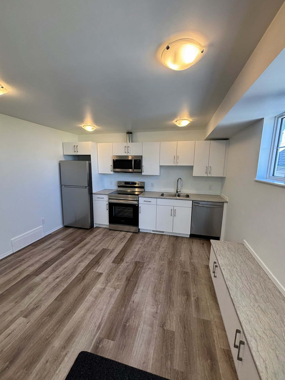 G!-12224 60 Street Northwest, Edmonton, AB, T5W 3Z9 - 10
