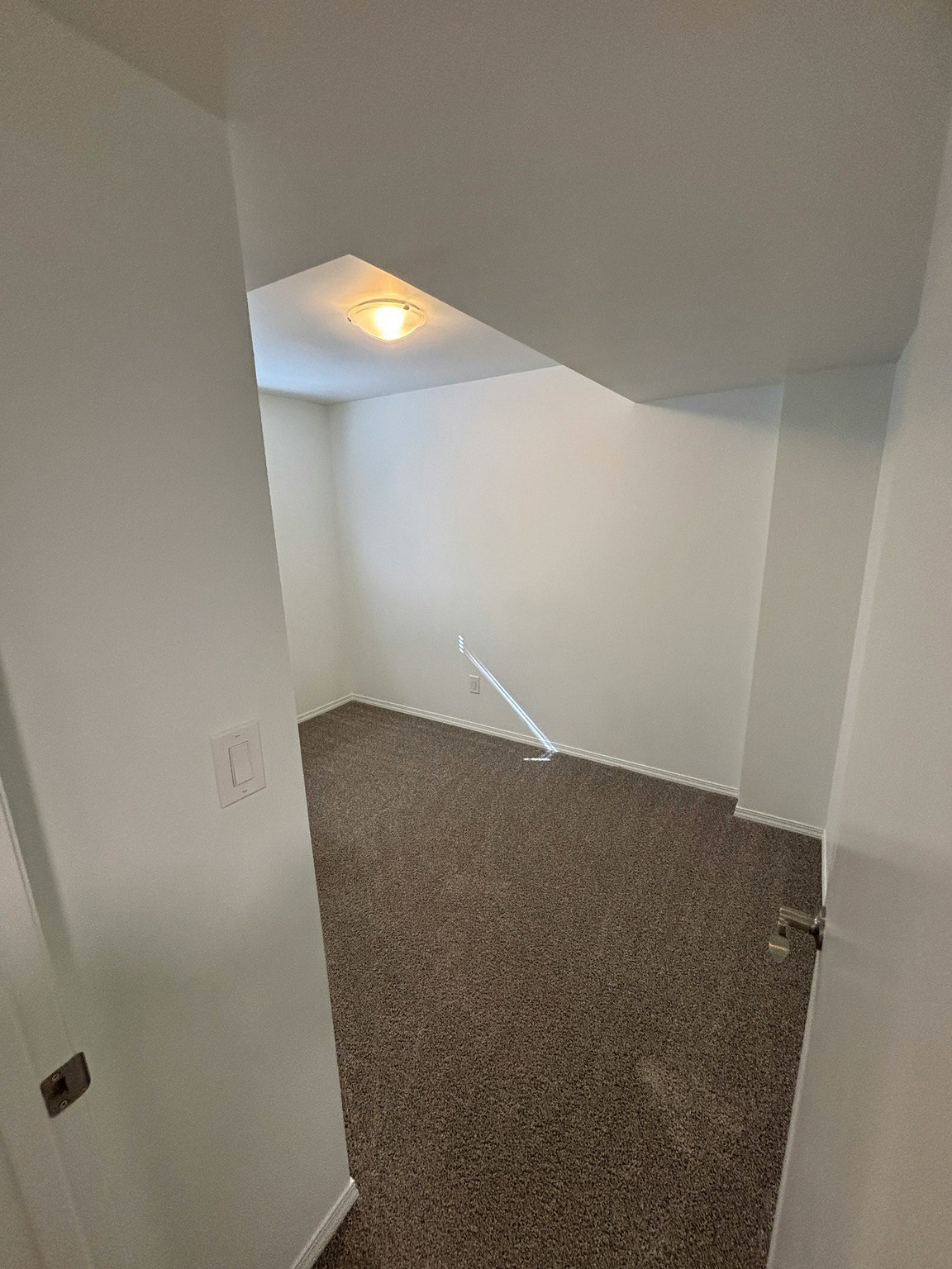 G!-12224 60 Street Northwest, Edmonton, AB, T5W 3Z9 - 5
