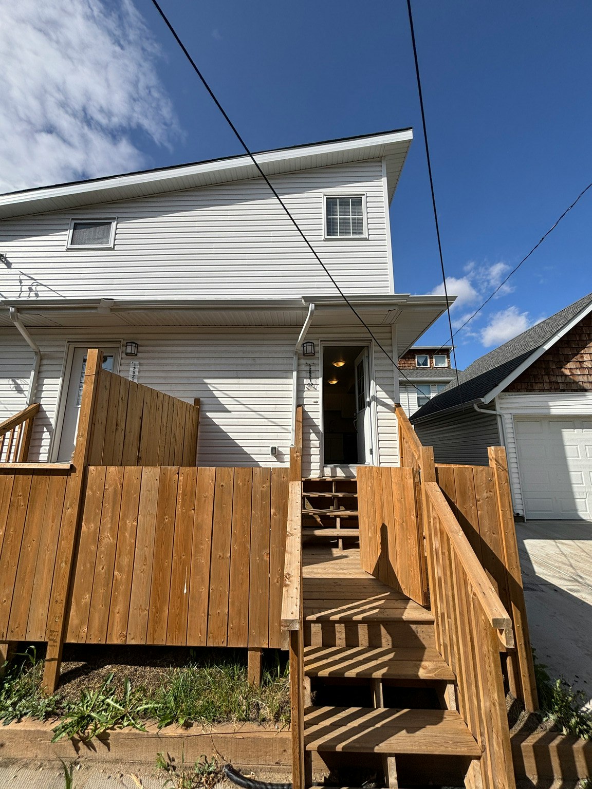 G!-12224 60 Street Northwest, Edmonton, AB, T5W 3Z9