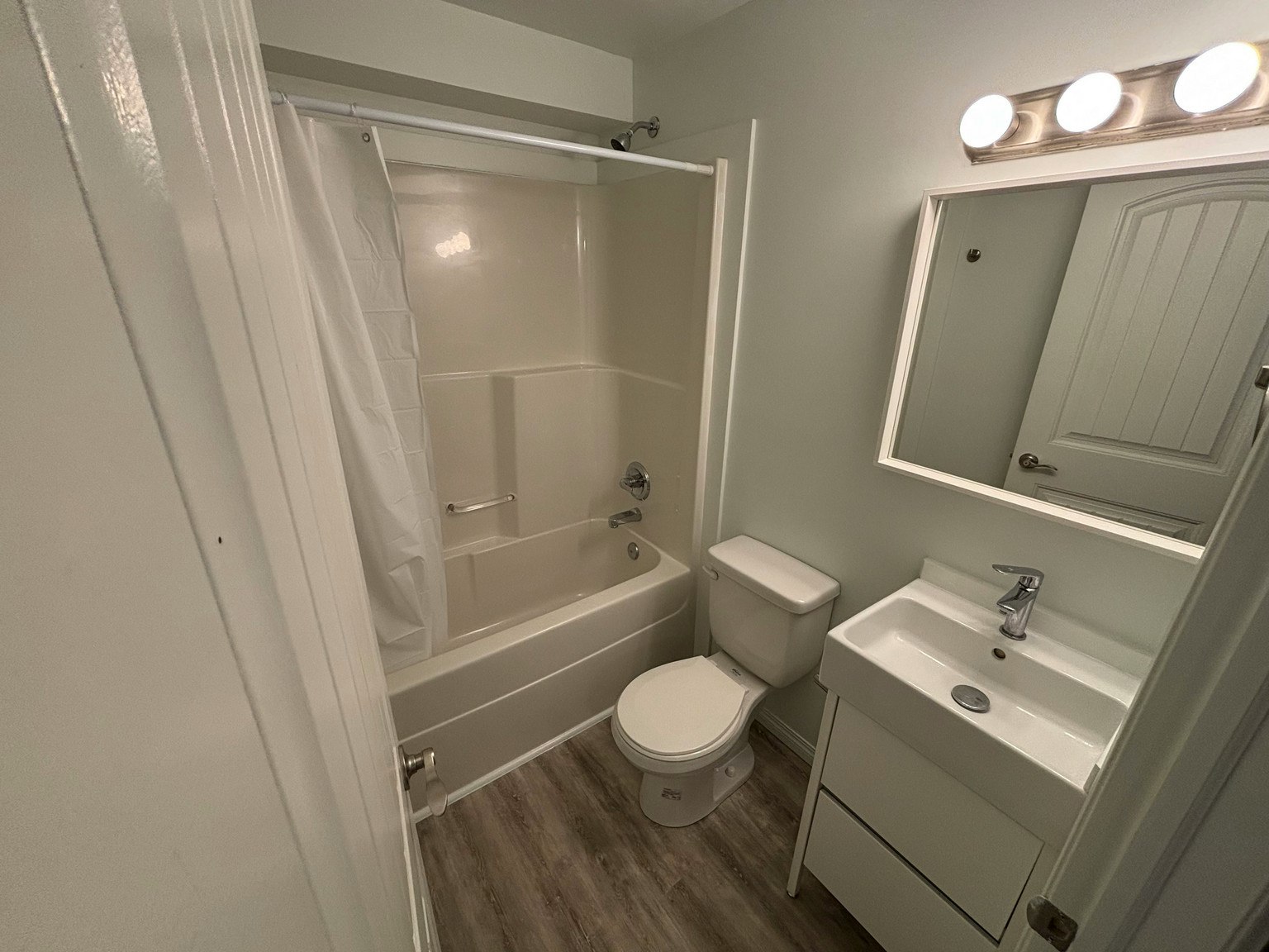 BSMT-12021 55 Street Northwest, Edmonton, AB, T5W 3R3 - 8