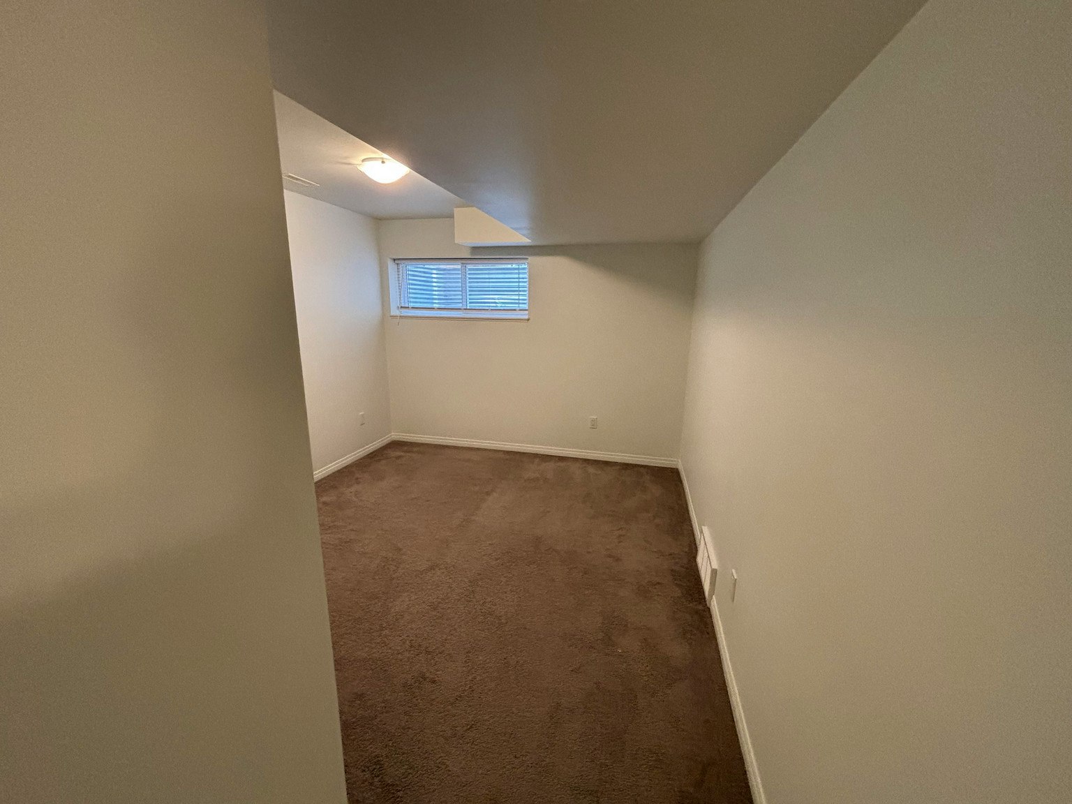 BSMT-12021 55 Street Northwest, Edmonton, AB, T5W 3R3 - 10