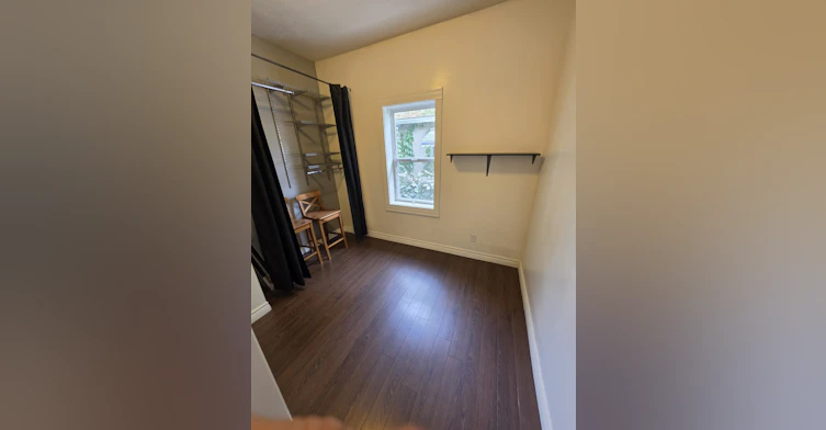 1409 Ethel Street, Kelowna, BC, V1Y 2X5 - 9