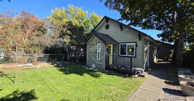 1409 Ethel Street, Kelowna, BC, V1Y 2X5 - 14