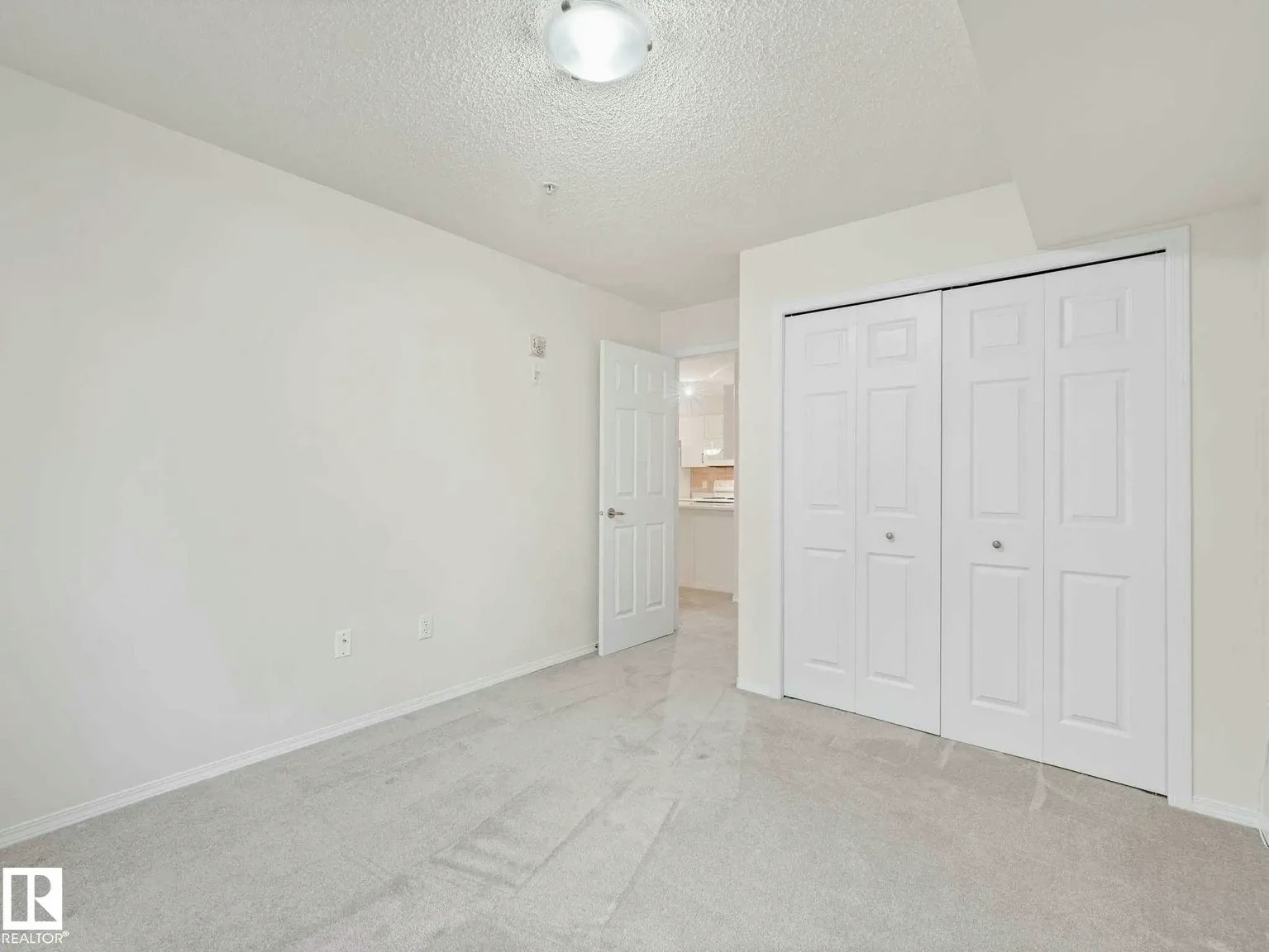 13635 34th Street, Edmonton, AB, T5A 0C4 - 15