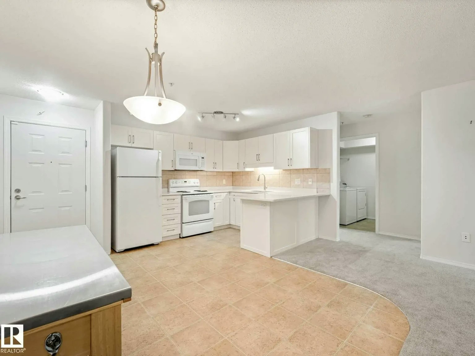 13635 34th Street, Edmonton, AB, T5A 0C4 - 4