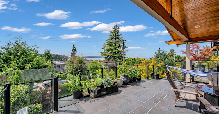 1123 Keith Road, West Vancouver, BC, V7T 1M7 - 3