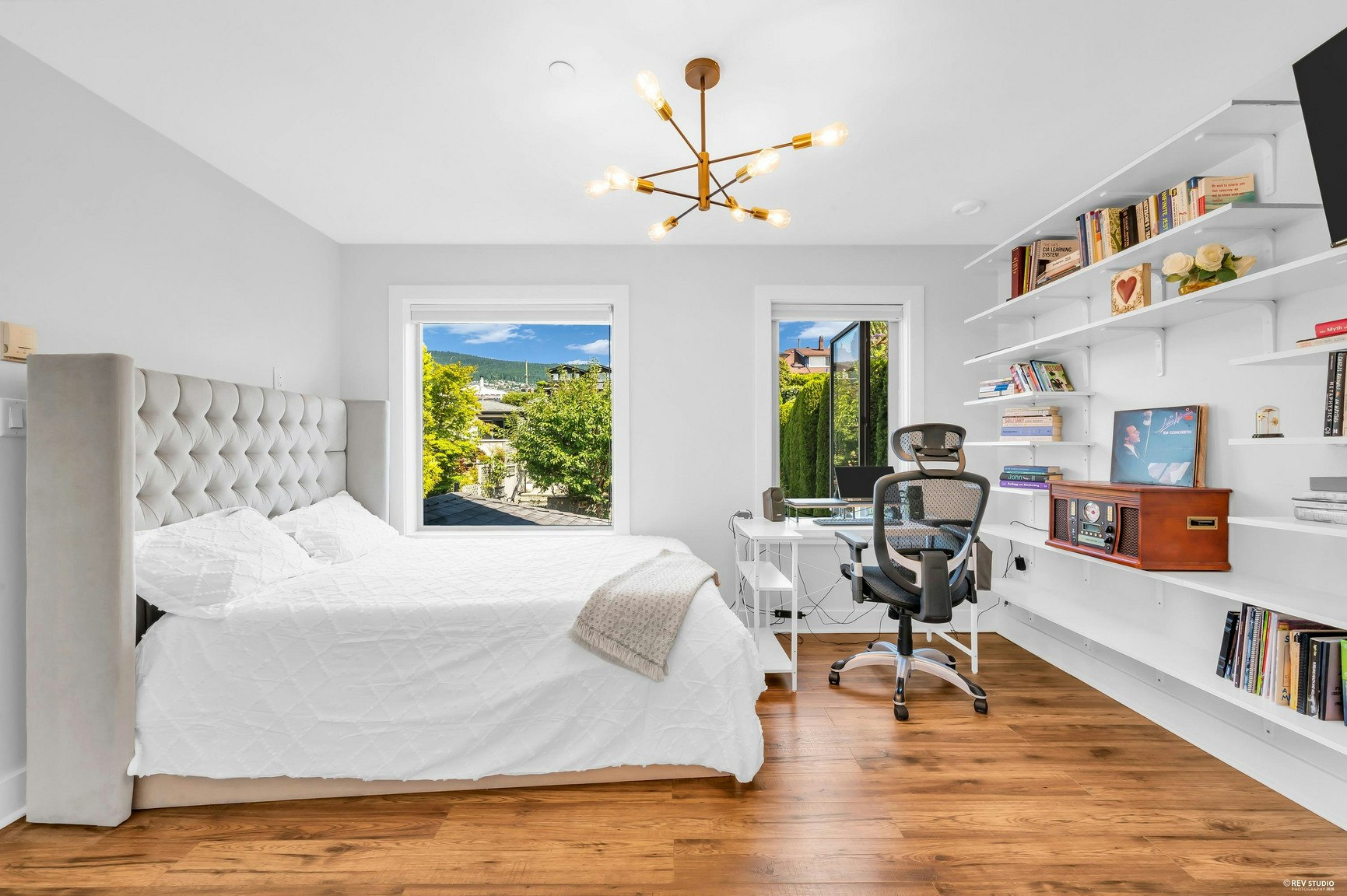 1123 Keith Road, West Vancouver, BC, V7T 1M7 - 13