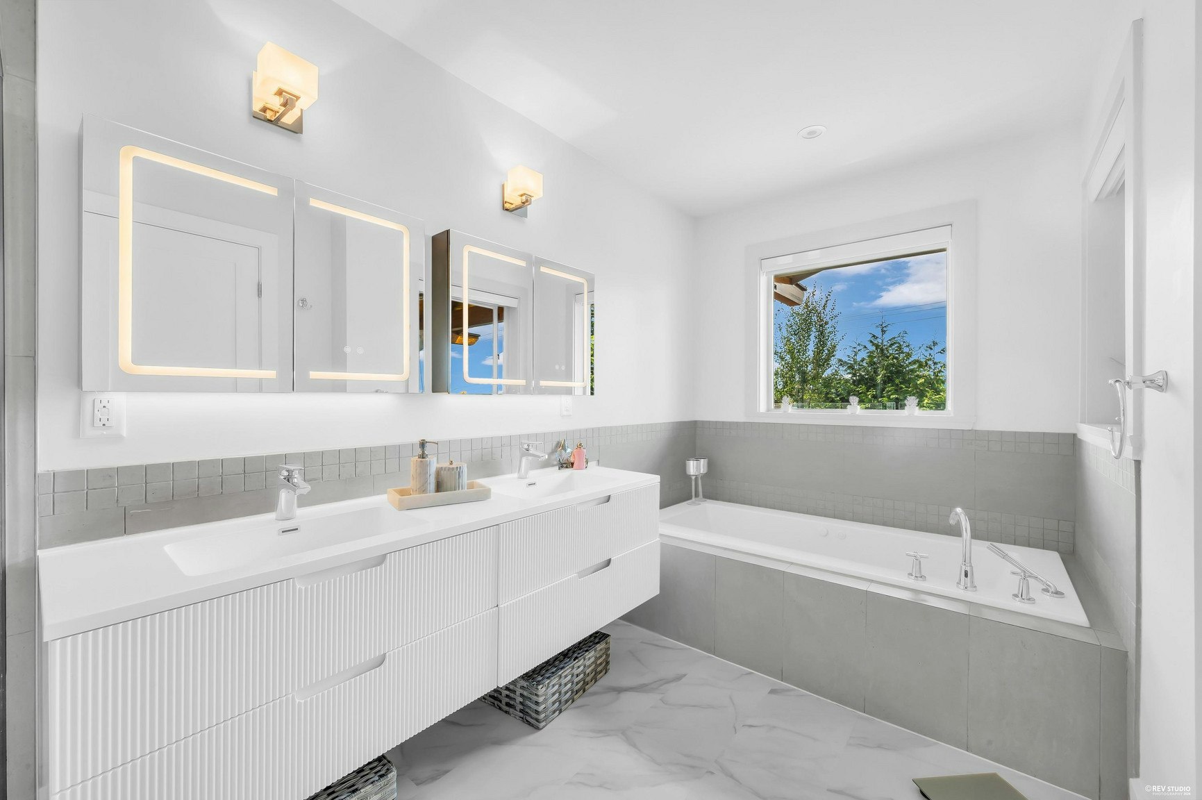 1123 Keith Road, West Vancouver, BC, V7T 1M7 - 17