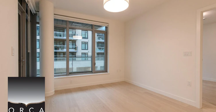 777 Harbour Way, North Vancouver, BC, V7P 0G2 - 4
