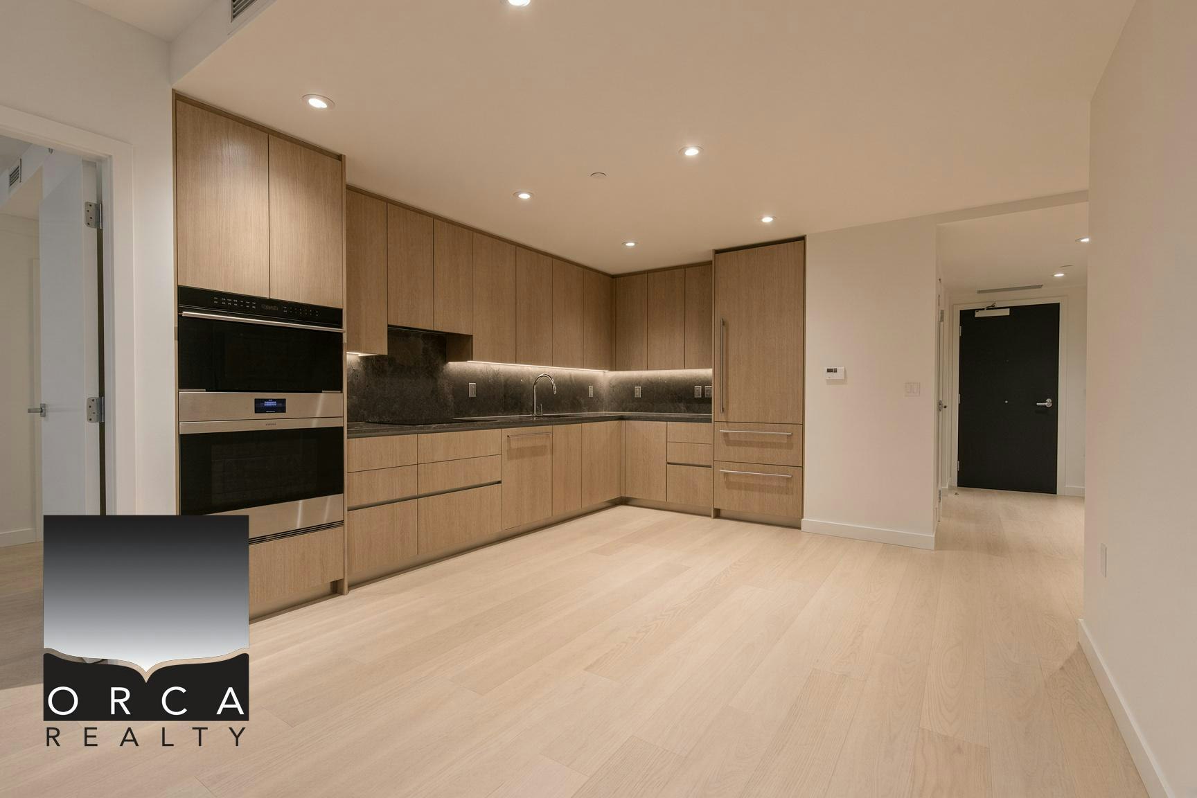 777 Harbour Way, North Vancouver, BC, V7P 0G2 - 16
