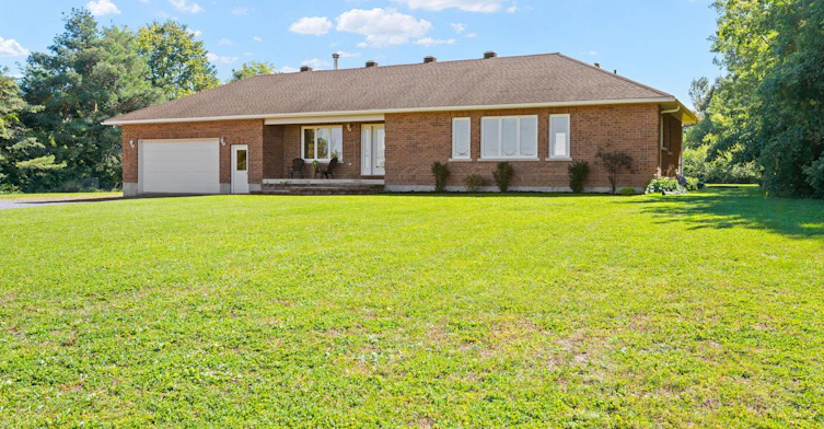 2572 Roger Stevens Drive, Ottawa, ON, K0A 2T0 - 3